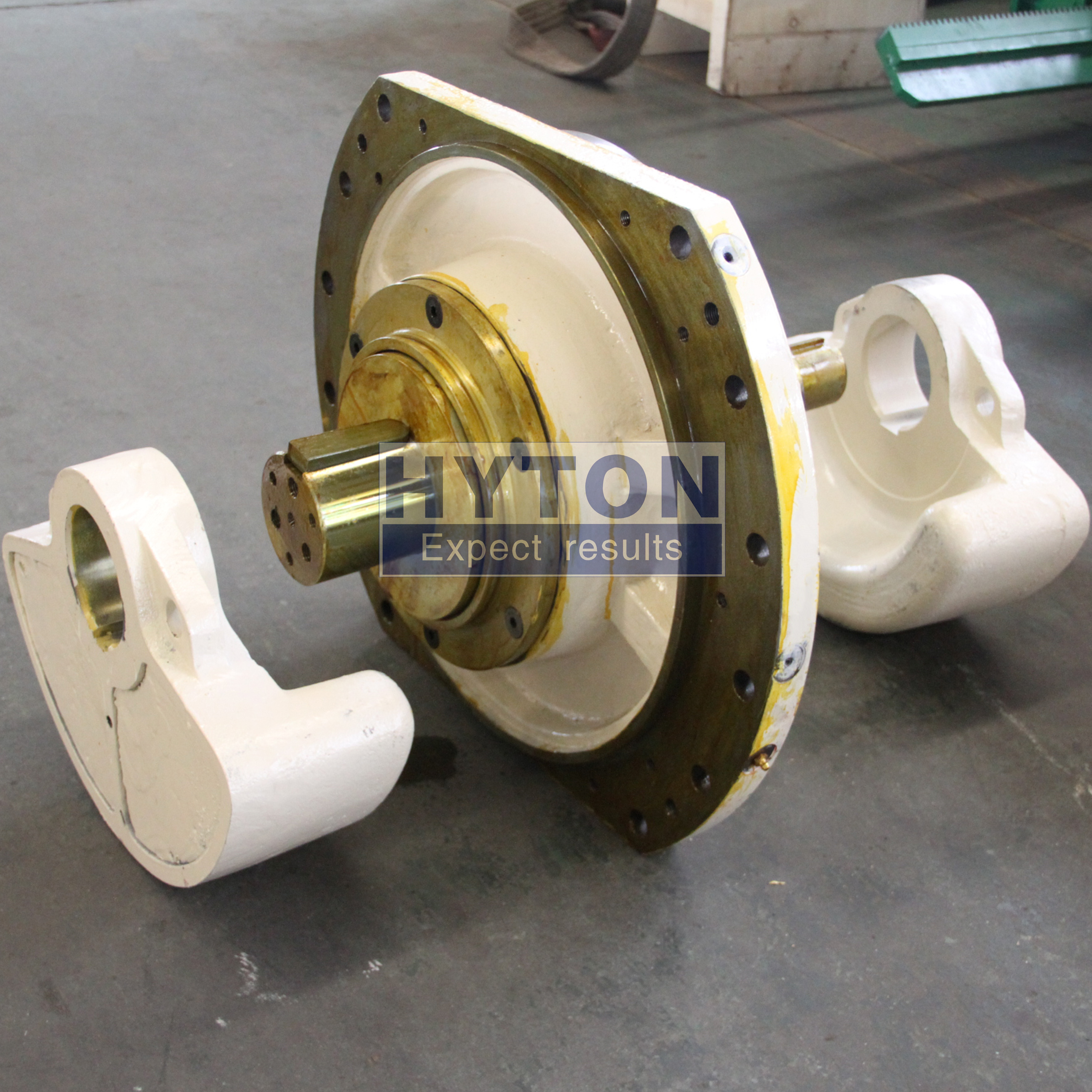 Hyton Metso Vibrating Screens Part Vibrator (1)