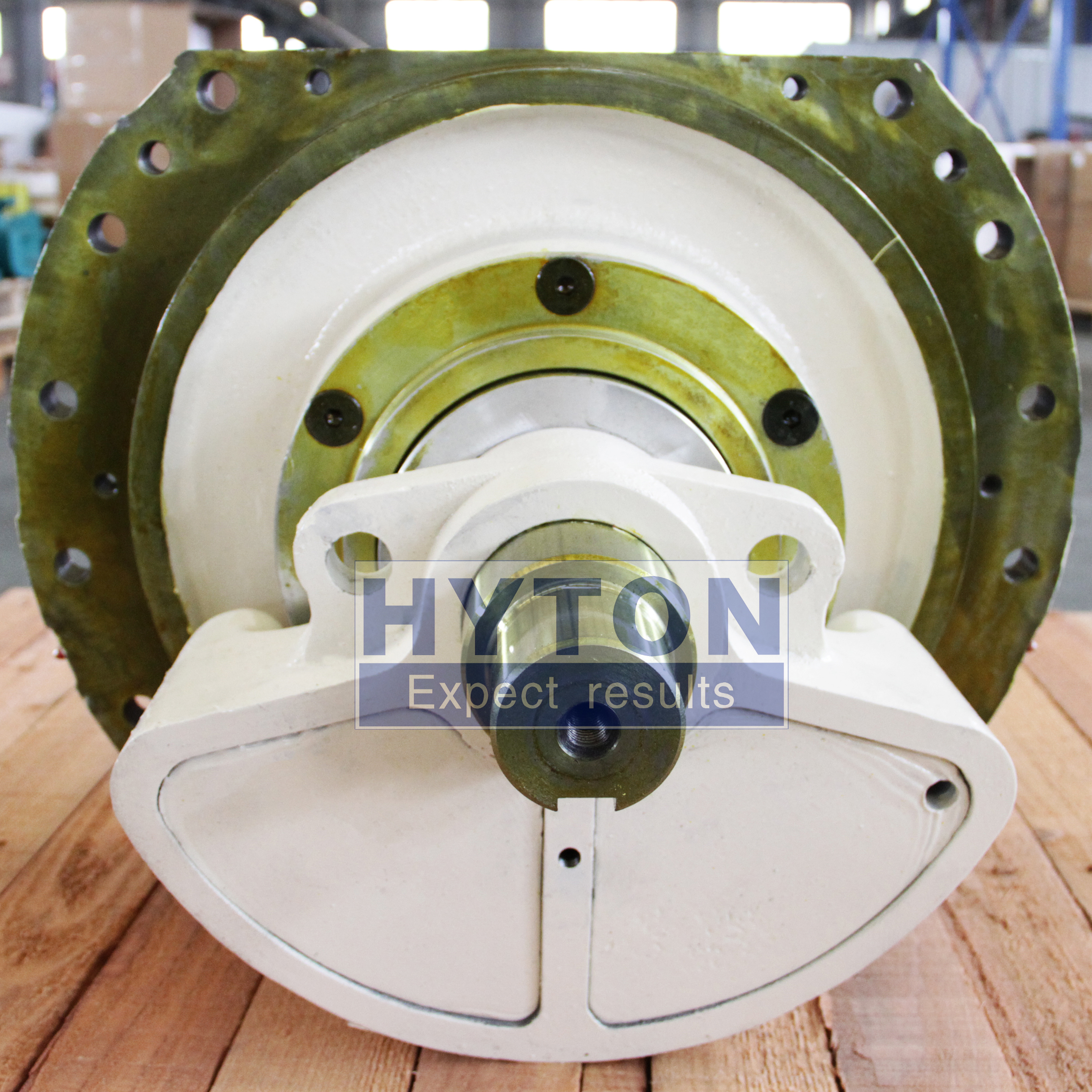 Hyton Metso CVB1540 Vibrating Screens Part Vibrator (1)